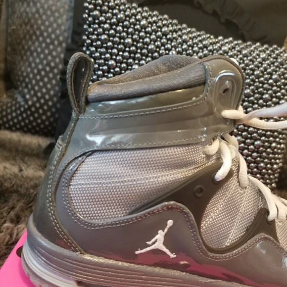 SOLD Big Kids Grey Nike High Top Jordans - Picture 8 of 8
